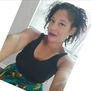 Meet your Posher, Keila